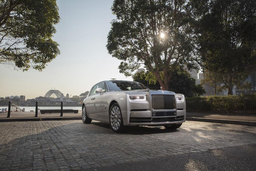  Rolls-Royce Phantom 2017 года  (WW) (фото 69 из 75)